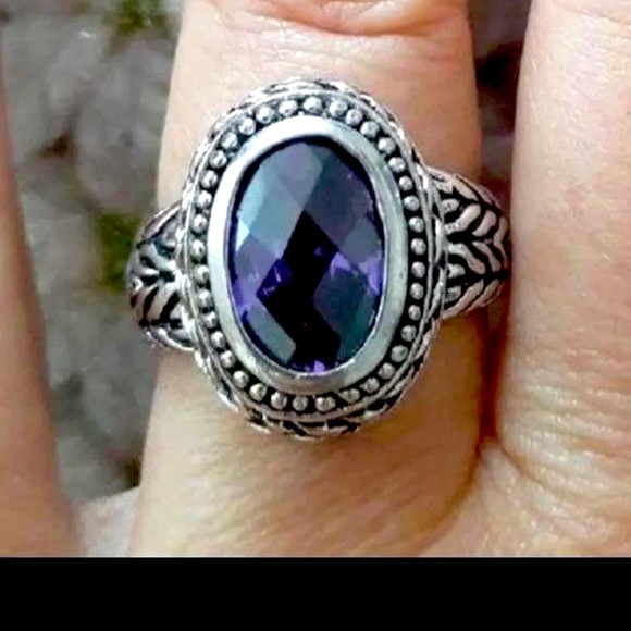 Vintage ornate amethyst purple faceted stone Ring size 8 - Picture 2 of 4